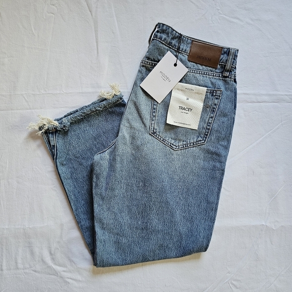 NWT Hidden Tracey Crop Straight Distressed Shabby Chic Jeans Size 31 - Picture 5 of 6